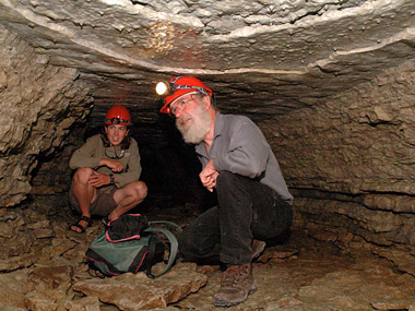 L'intérieur de la grotte à la Patate